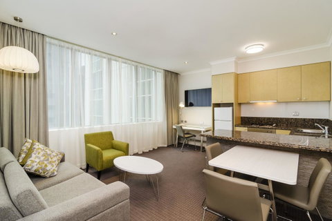 Clarion Suites Gateway - Accommodation Guide 27