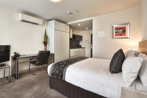 Pegasus Apart-Hotel - Accommodation Guide 1