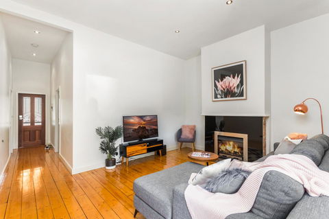 Central Bendigo Cottage, Walk To Everywhere!! - Accommodation Asia 9