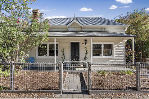 Central Bendigo Cottage, Walk To Everywhere!! - Accommodation Asia 10