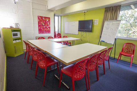 Melbourne Metro YHA - Accommodation Asia 23