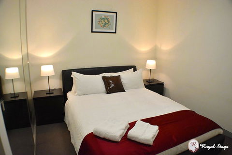 Royal Stays Apartments Melbourne- Southbank - Accommodation Asia 23