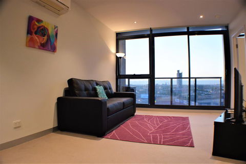 Royal Stays Apartments Melbourne- Southbank - Accommodation Asia 13