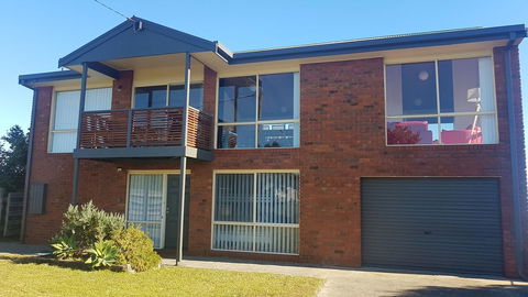 Sunsets On Martyrs Luxury Coastal Beach House Peterborough - Accommodation Guide 23