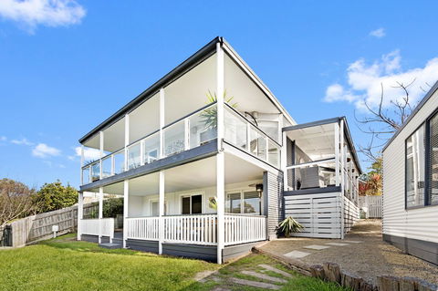 Peninsula Retreat - Accommodation Asia 1