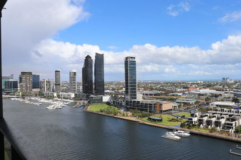 Pars Apartments - Collins Wharf Waterfront, Docklands - Accommodation Asia 10
