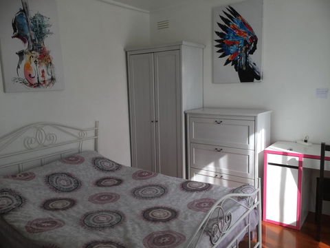 Doncaster Westfield Home Stay - Accommodation Asia 43