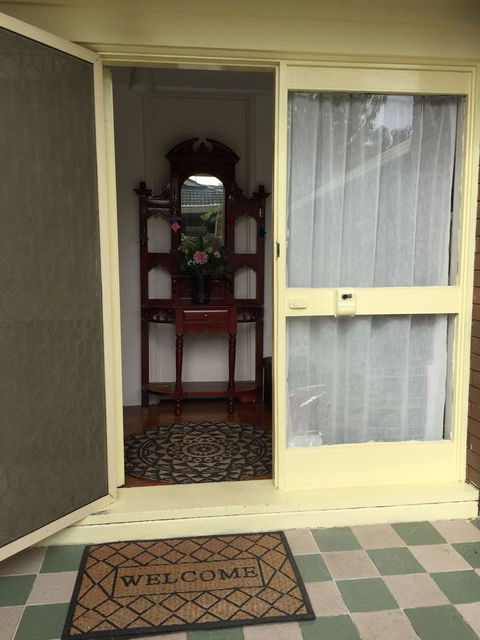 Doncaster Westfield Home Stay - Accommodation Asia 16