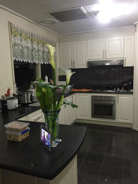 Doncaster Westfield Home Stay - Accommodation Asia 11