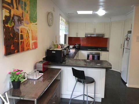 Doncaster Westfield Home Stay - Accommodation Asia 21