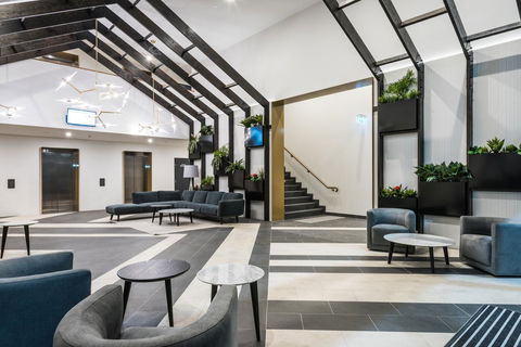Playhouse Apartments - Accommodation Asia 16