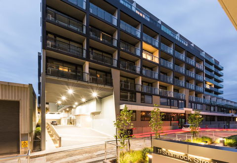 Playhouse Apartments - Accommodation Asia 11