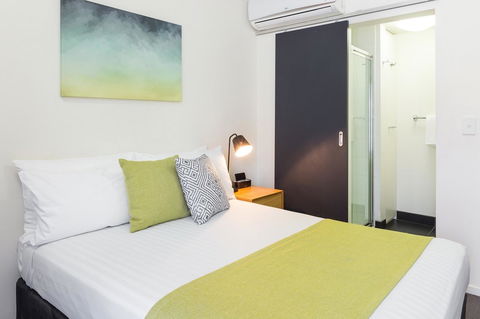 City Edge North Melbourne Apartment Hotel - Accommodation Asia 14
