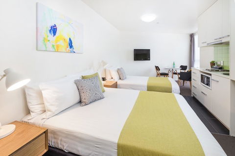 City Edge North Melbourne Apartment Hotel - Accommodation Asia 12