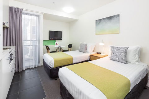 City Edge North Melbourne Apartment Hotel - Accommodation Asia 6