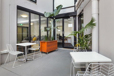 City Edge North Melbourne Apartment Hotel - Accommodation Asia 11