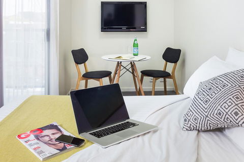 City Edge North Melbourne Apartment Hotel - Accommodation Asia 3