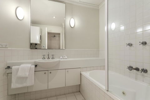 Comfort Hotel Melbourne Central - Accommodation Asia 17