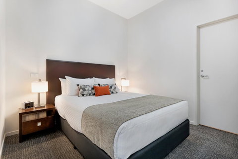 Melbourne CBD Central Apartment Hotel Official - Accommodation Guide 17