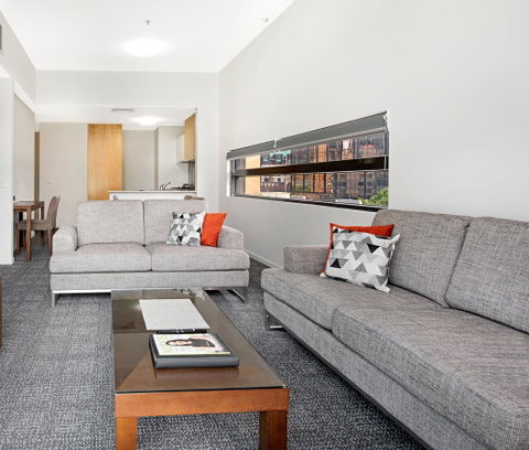 Melbourne CBD Central Apartment Hotel Official - Accommodation Guide 2