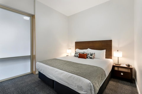 Melbourne CBD Central Apartment Hotel Official - Accommodation Guide 16