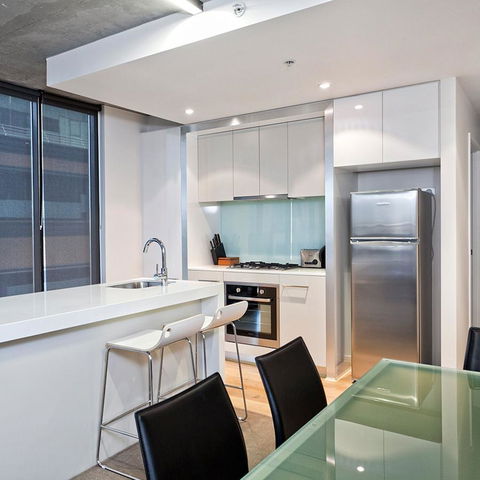 Mantra St Kilda Road - Accommodation Guide 30