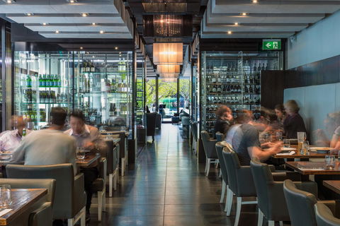 Mantra St Kilda Road - Accommodation Guide 25