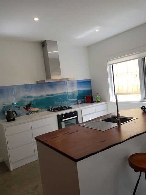 Zeally Bay Stay Deep Ocean - Accommodation Asia 1