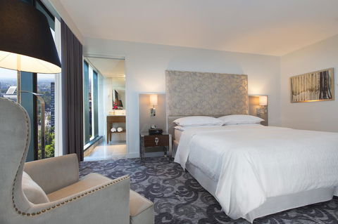 Sheraton Melbourne Hotel - Accommodation Guide 13