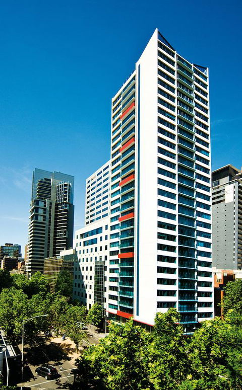 City Tempo - Queen St - Accommodation Guide 1