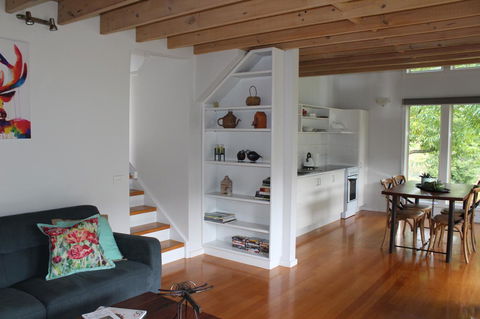 Abbys Cottages Bright - Accommodation Asia 8
