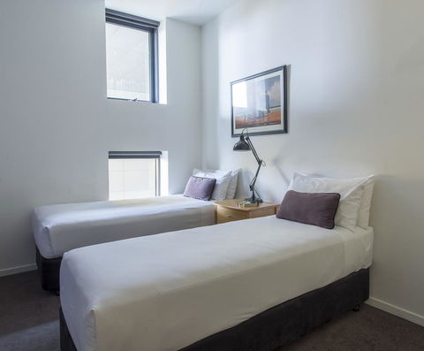 Punthill Apartment Hotel - Manhattan - Accommodation Guide 2