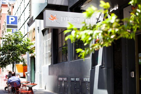 Punthill Apartment Hotel - Manhattan - Accommodation Guide 12