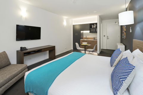 Vue Apartments Geelong - Accommodation Guide 4