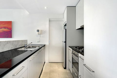 ULTIQA Little Collins (located At The Hero Apartment Building) - Accommodation Guide 12