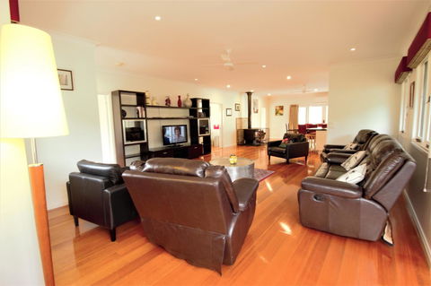 Lithgow Falls Marysville - Accommodation Asia 4