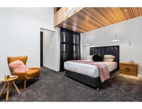 Ultimate Luxury Penthouse From The Block - Accommodation Guide 1