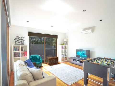 Blairgowrie Moonah Beach House: Walk To Beach - Accommodation Guide 8