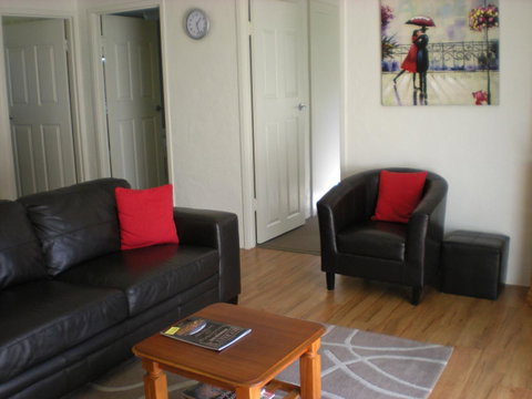 Willow Dene Holiday Apartments - Accommodation Guide 10