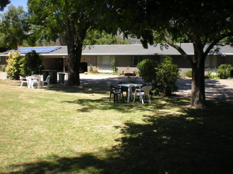 Willow Dene Holiday Apartments - Accommodation Guide 20