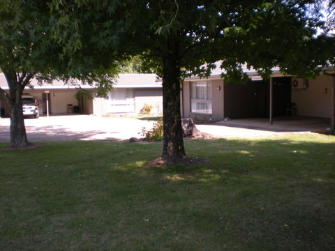 Willow Dene Holiday Apartments - Accommodation Guide 11