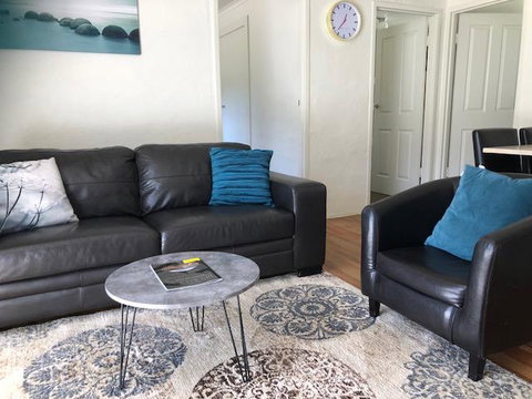 Willow Dene Holiday Apartments - Accommodation Guide 1