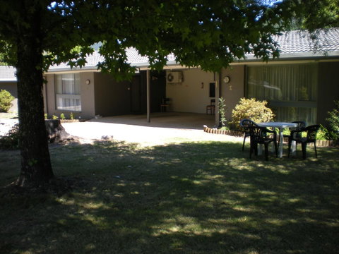 Willow Dene Holiday Apartments - Accommodation Guide 4