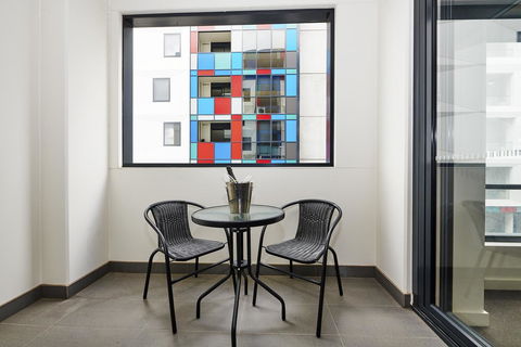 Melbourne Knox Central Apartment Hotel Official - Accommodation Guide 12