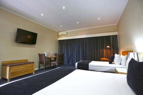Quality Hotel Melbourne Airport - Accommodation Asia 24