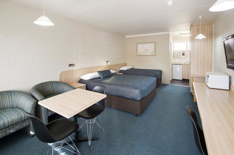 Box Hill Motel - Accommodation Asia 2