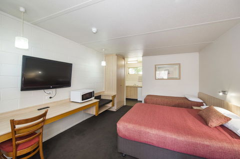Box Hill Motel - Accommodation Asia 5