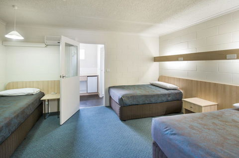 Box Hill Motel - Accommodation Asia 10