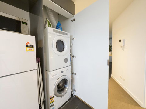 LittleStay Swanston - 2 Bedroom Aptm - Accommodation Asia 32