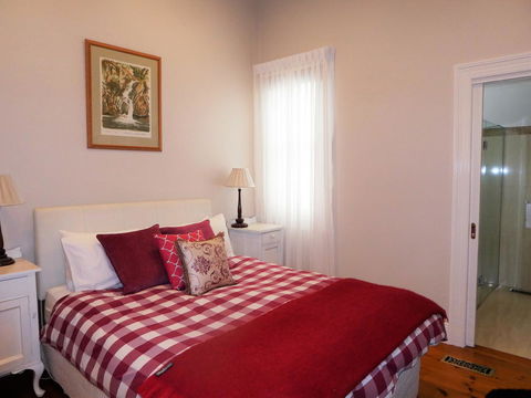 Fairbank House - Accommodation Asia 7